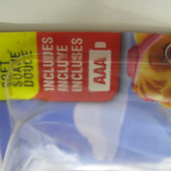 Kid's Paw Patrol Spinbrush Arm & Hammer Tooth Brush Battery Operated - Picture 10 of 12